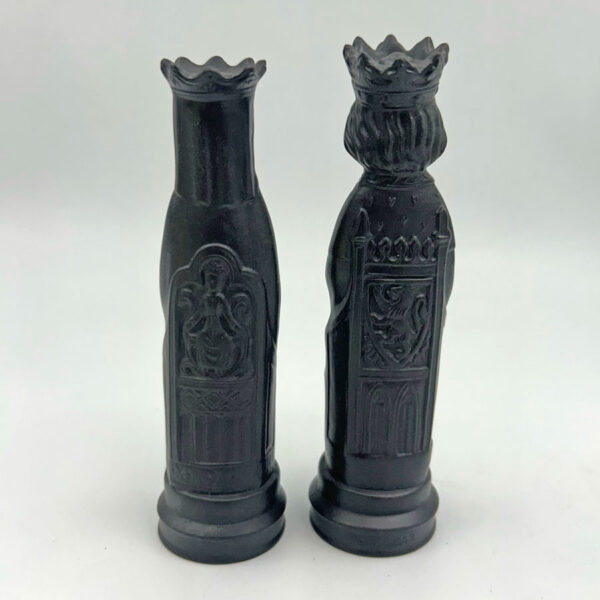Black Wedgewood Basalt Chess Figurines King & Queen Machin Chess Pieces England