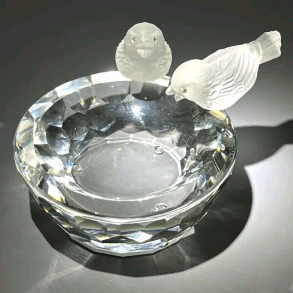 Swarovski Crystal Birds At Birdbath 010229