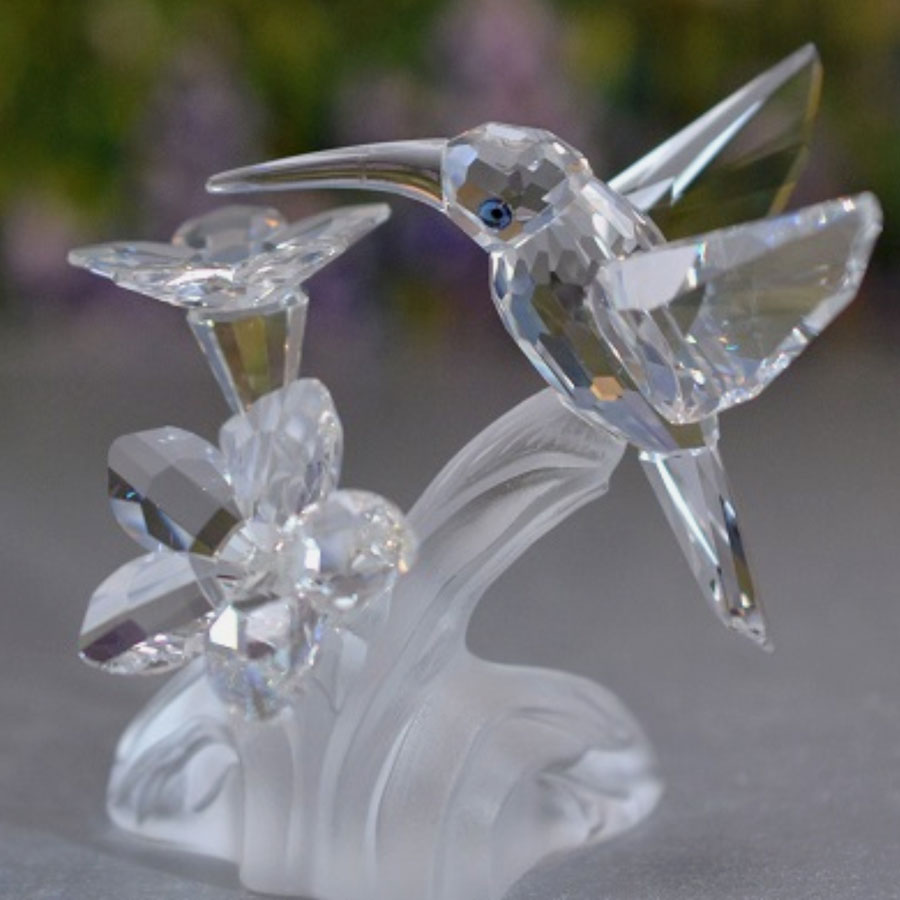 SWAROVSKI Hummingbird Figurine Swarovski Crystal HUMMINGBIRD ON FLOWER 166184 Bird Mint Boxed Certificate
