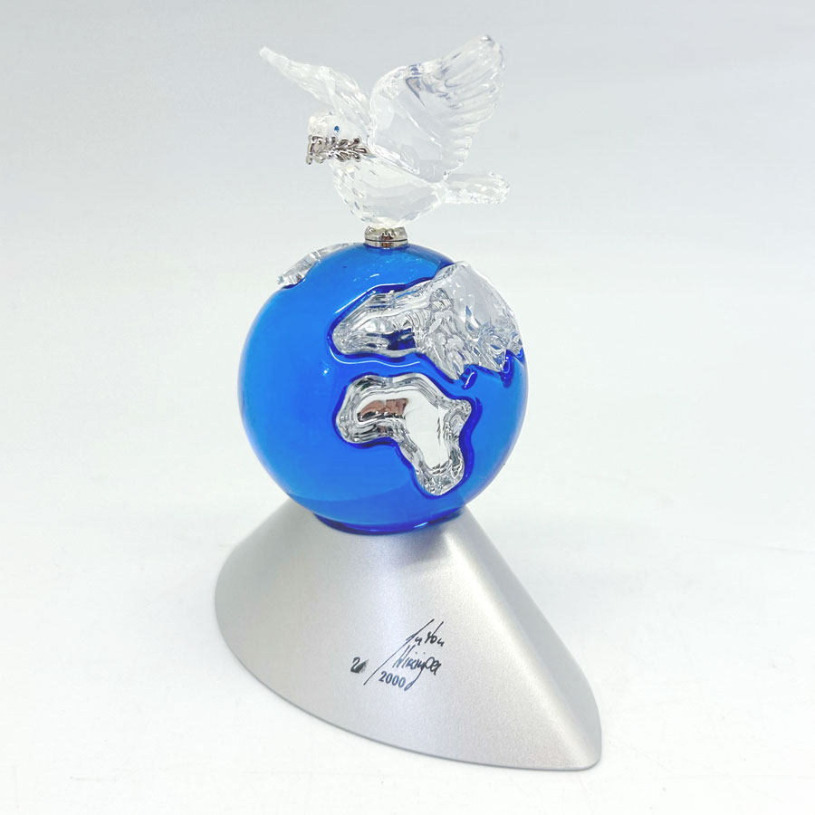 Swarovski Planet 2000 クリスタル地球儀ミレニアム SWAROVSKI CRYSTAL PLANET 2000 Globe Millennium Figurine Dove
