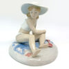 Lladro Daisa Figurine Girl On Beach With Pail  5438