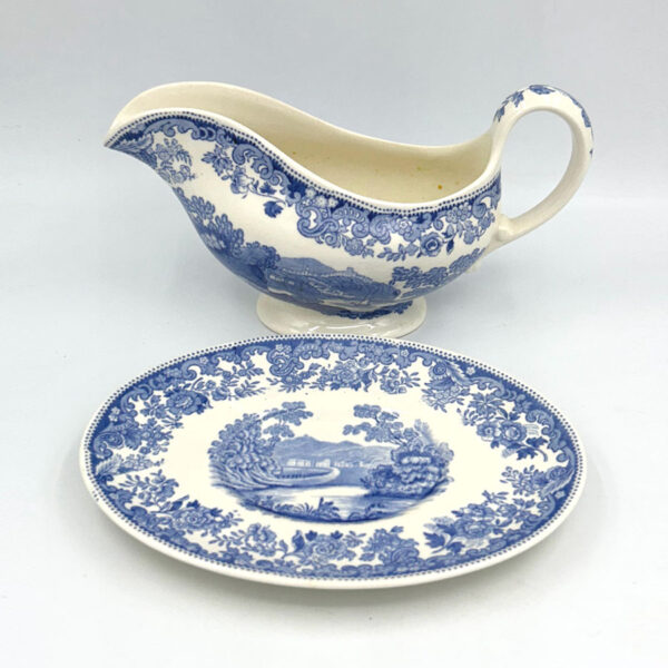 Spode Copeland Severn Sauce Boat On Stand