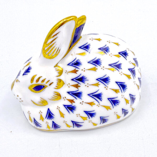 Royal Crown Derby Meadow Rabbit Paperweight
