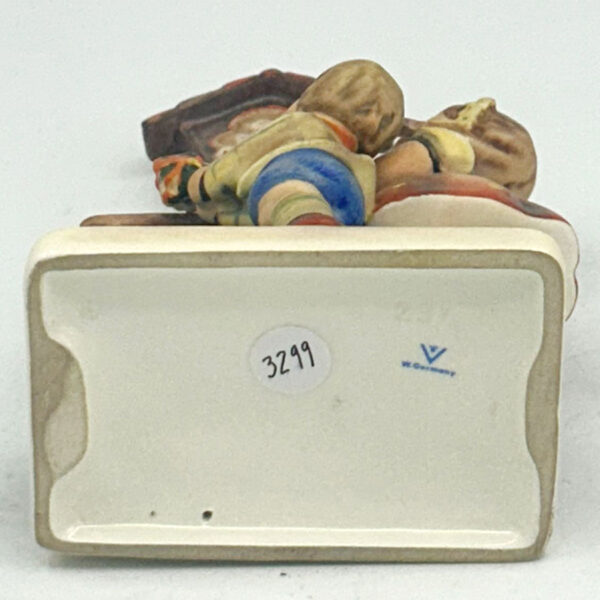Hummel Figurine Adoration  23/1 TMK3