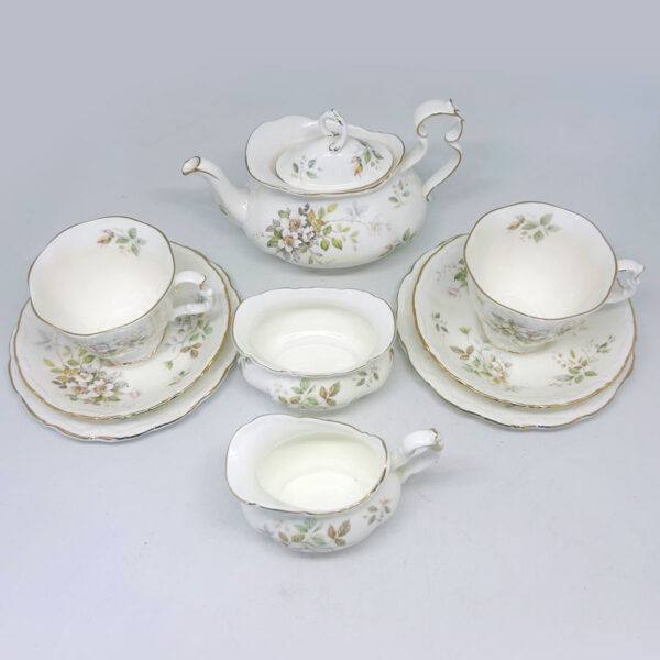 Royal Albert Haworth Bachelor Tea For Two Tea Set