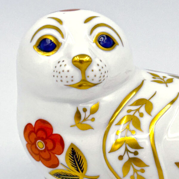 Royal Crown Derby Seal Paperweight