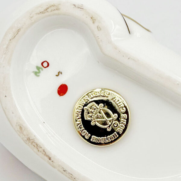 Royal Crown Derby Seal Paperweight