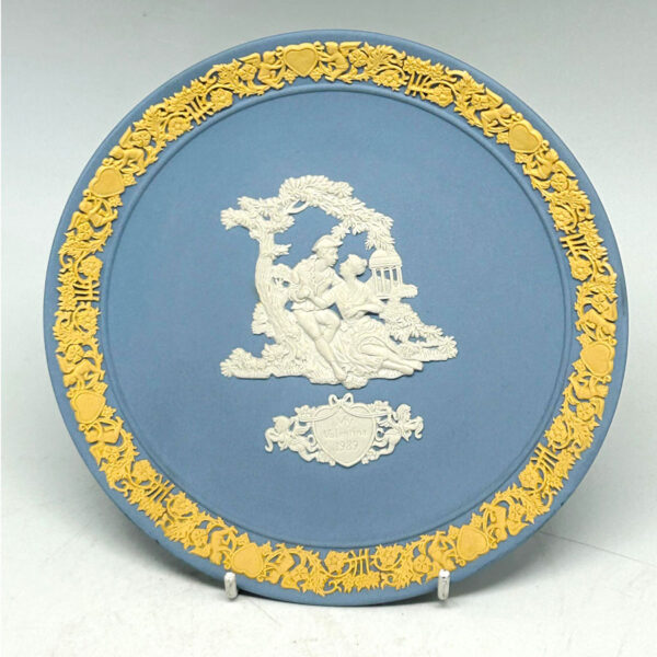 Wedgwood Jasperware Limited Edition Valentines Plate 1989