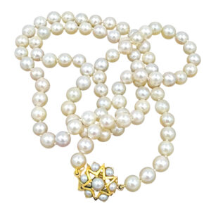 Cultured Single Strand  Pearl Necklace 9ct Gold Pearl Set Clasp