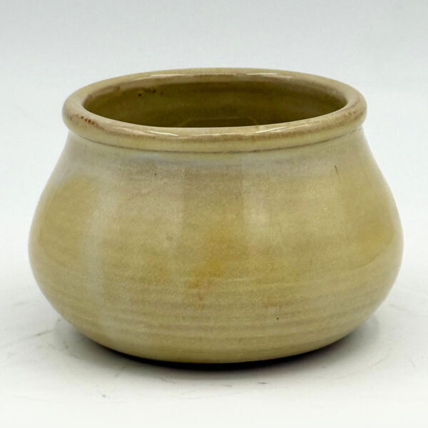 Linnware Vase Straw Glaze