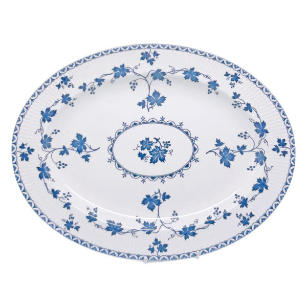 Royal Doulton Yorktown Vegetable Toureen 1013