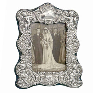 Hallmarked Silver Picture Frame With Cherubs London 1986