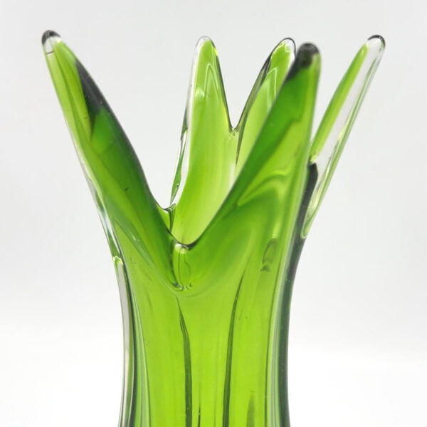 Murano Seguso Sommerso Green Flame Glass Vase C1970