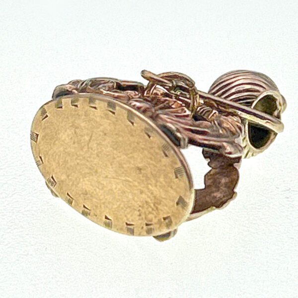 Victorian 9ct Gold Large Orante  Fob Seal