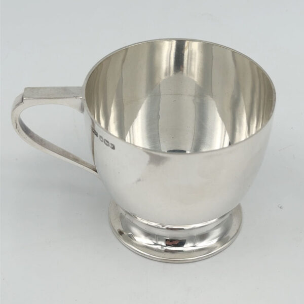 Hallmarked Silver Christening Mug Sheffield 1942