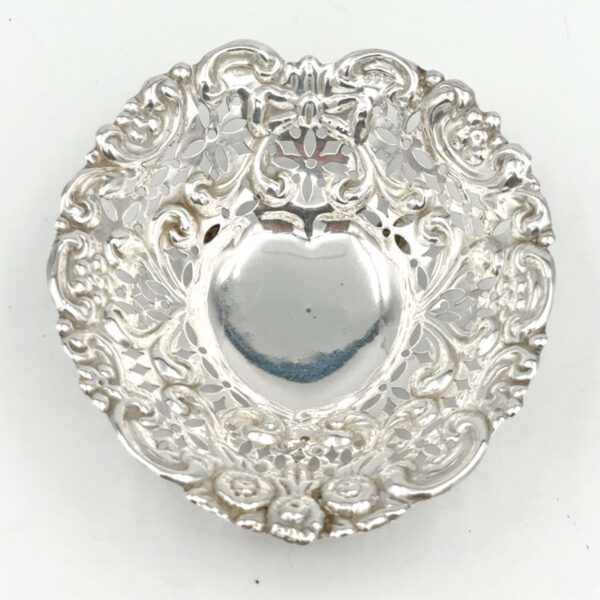 Hallmarked Silver  Pierced Heart Shaped Bon Bon Birmingham 1912