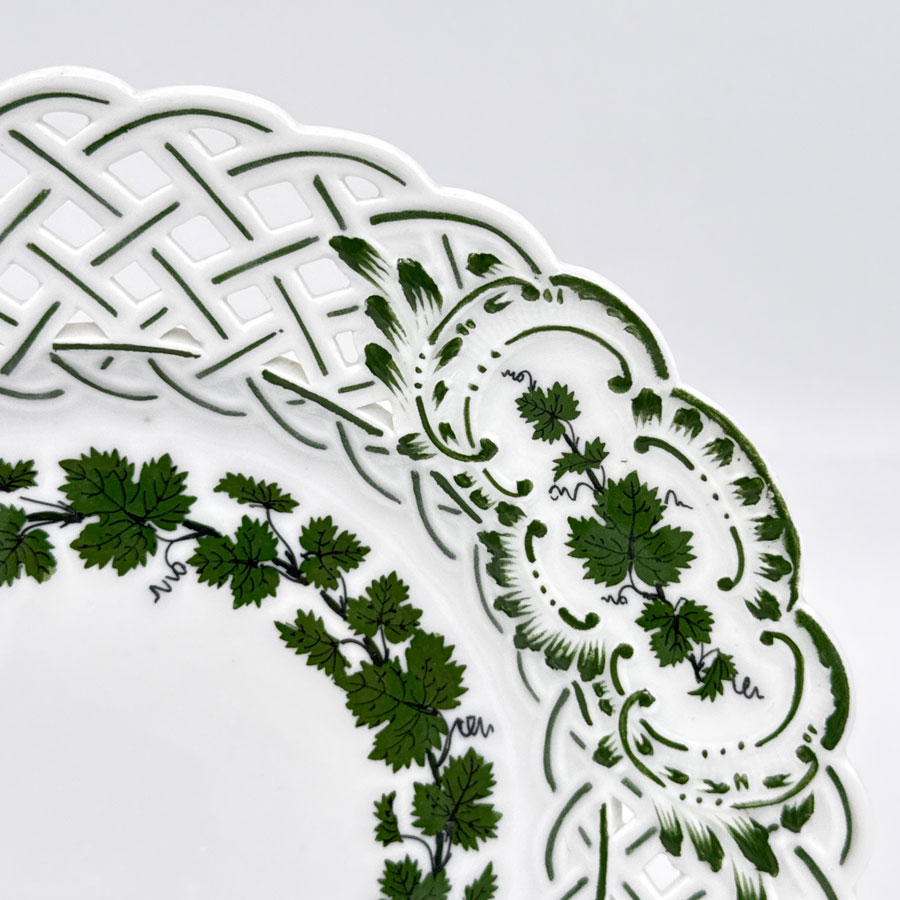 Meissen Reticulated Voller Gruner Weinkranz Vine Leaf Plate