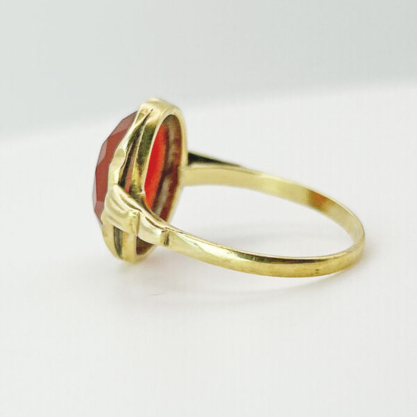 14ct Yellow Gold Carnelian Ring