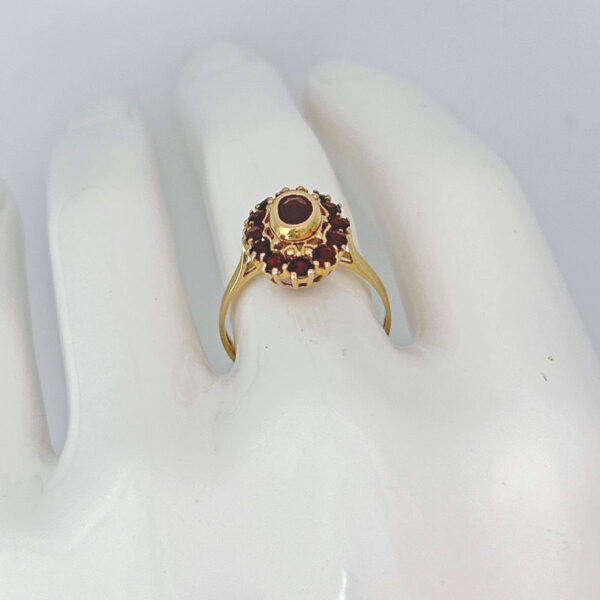 18ct Victorian Garnet Dress Ring