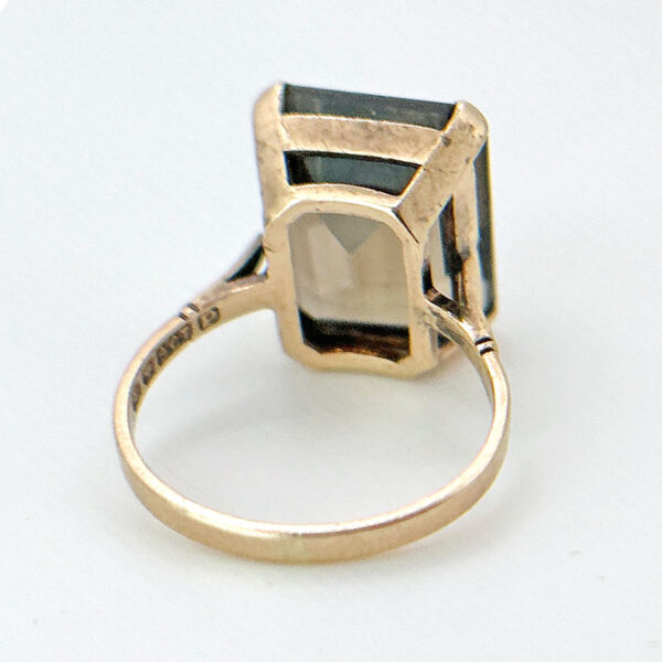 9ct Gold Cocktail Topaz Dress Ring