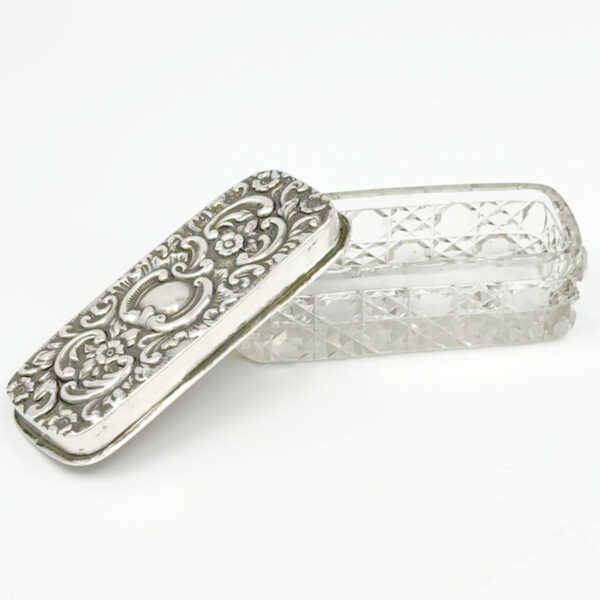 Hallmarked Silver  Trinket Box Birmingham 1927