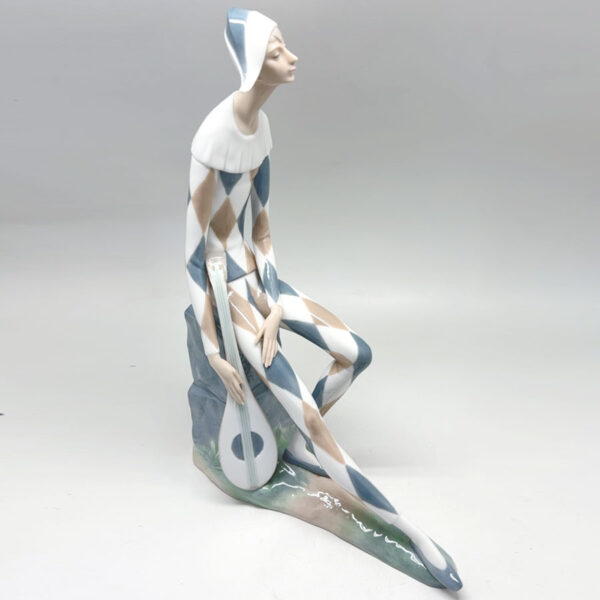 Nao By Lladro Figurine Sad Harlequin With Banjo
