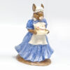 Royal Doulton Bunnykins Mother  DB403