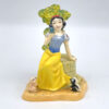 Royal Doulton Fairest One Of Them All SW22 Snow White Disney
