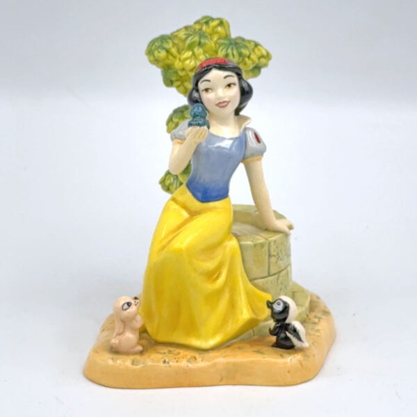 Royal Doulton Fairest One Of Them All SW22 Snow White Disney