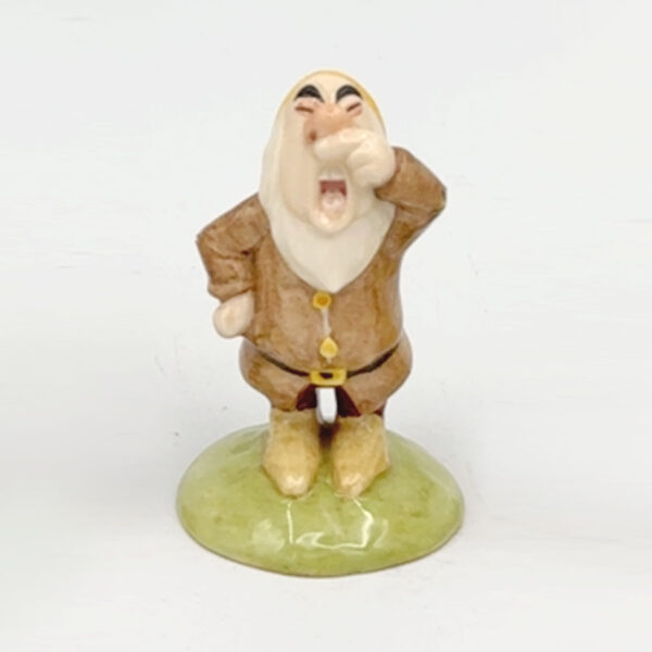 Royal Doulton Snow White And Seven Dwarfs Disney Sneezy SW14
