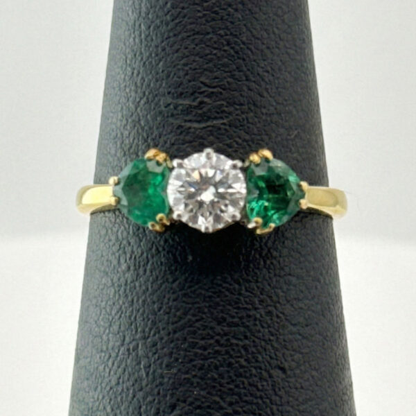 18-Ct-Gold-Heart-Shaped-Emeralds-and-Diamond-Trilogy-Ring-4 18ct Gold Heart Shaped Emeralds and Diamond Trilogy Ring