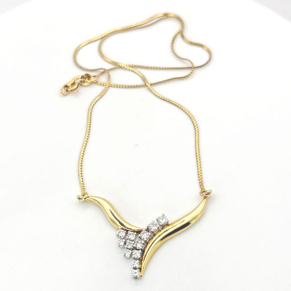 18ct Gold Diamond  Pendant Necklace