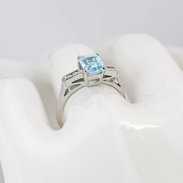 18ct White Gold Aquamarine Dress Ring C1940