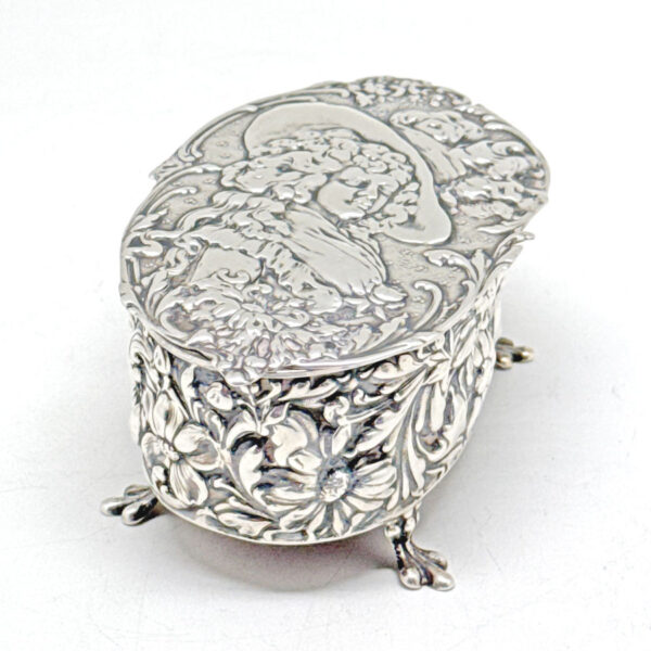 Art Nouveau Hallmarked Silver Decorative Trinket Box  Birmingham 1905