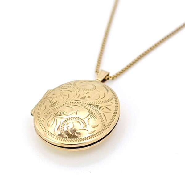 9ct  Gold Edwardian Locket And Chain