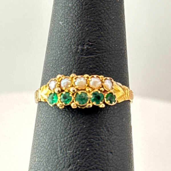 Georgian 15Ct Gold Emerald and Split Pearl Ring C1821