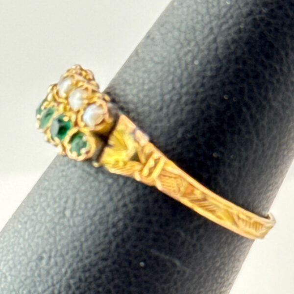 Georgian 15Ct Gold Emerald and Split Pearl Ring C1821