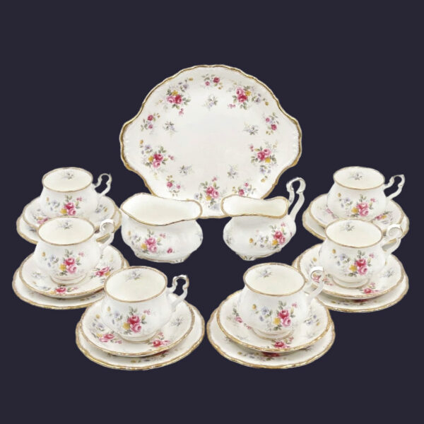 Royal Albert Tenderness 21 Piece Tea Service