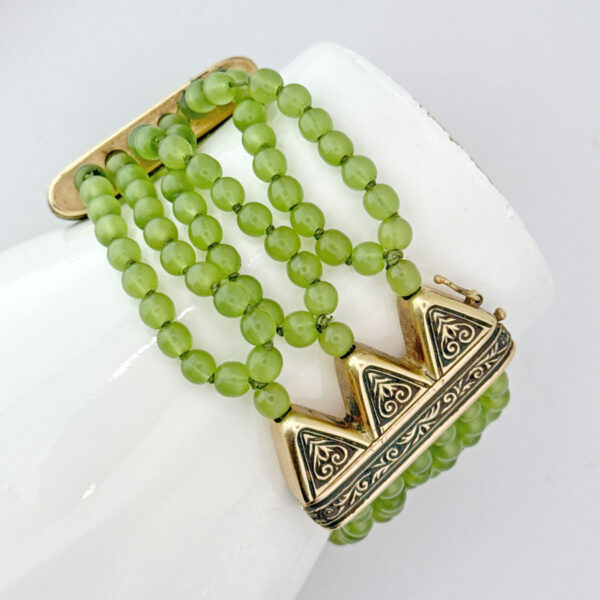 Nephrite-Spinach-Jade-Bead-Bracelet-With-9ct-Gold-Spacers-and-Clasp-02 Nephrite Spinach Jade Bead Bracelet With 9ct Gold Spacers and Clasp