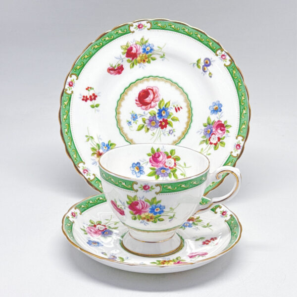 Tuscan Bone China Lowesloft Tea Trio
