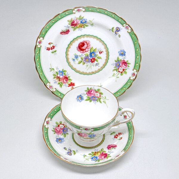 Tuscan Bone China Lowesloft Tea Trio