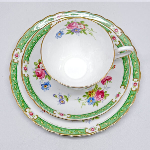 Tuscan Bone China Lowesloft Tea Trio