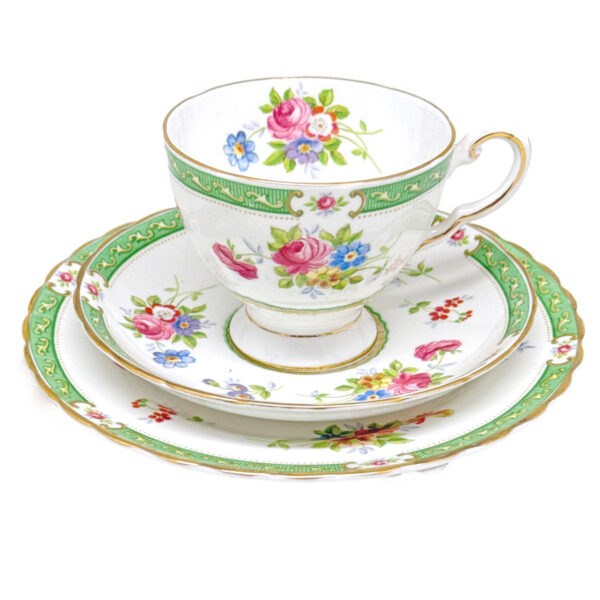 Tuscan Bone China Lowesloft Tea Trio
