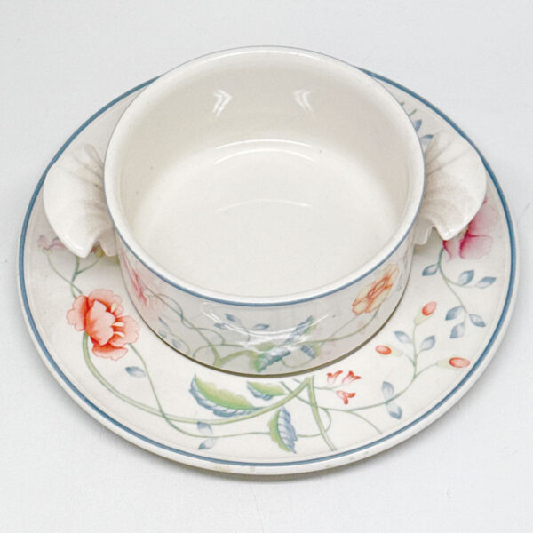 Villeroy and Boch Albertina  Soup Coupe and Saucer
