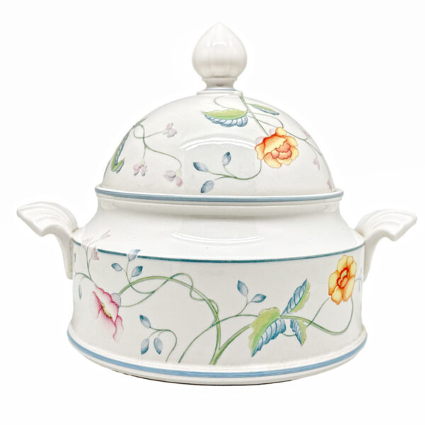 Villeroy and Boch Albertina  Vegetable Bowl and Cover