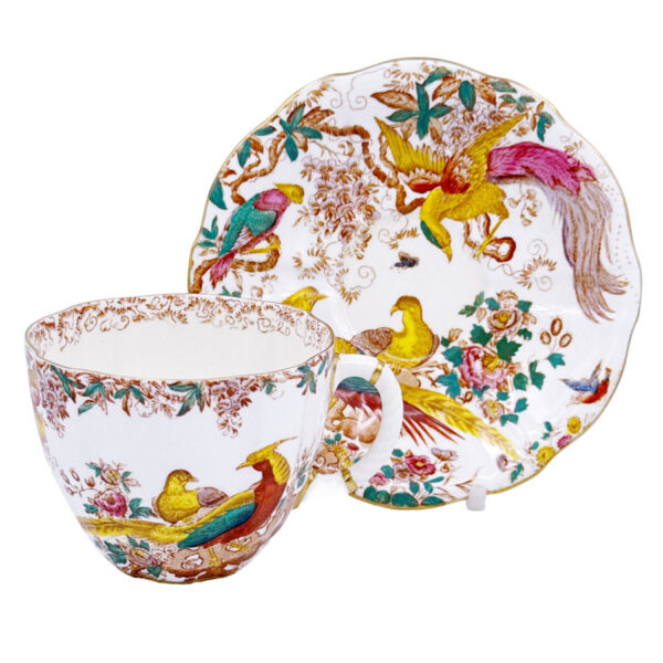 Royal Crown Derby Olde Avesbury Breakfast Tea Duo 1939