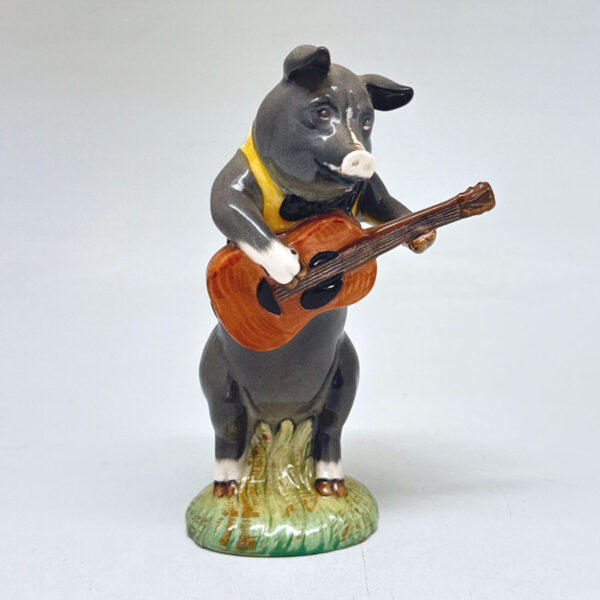 Beswick Pig Promenade Band Christpoher the Guitar Player  PP9