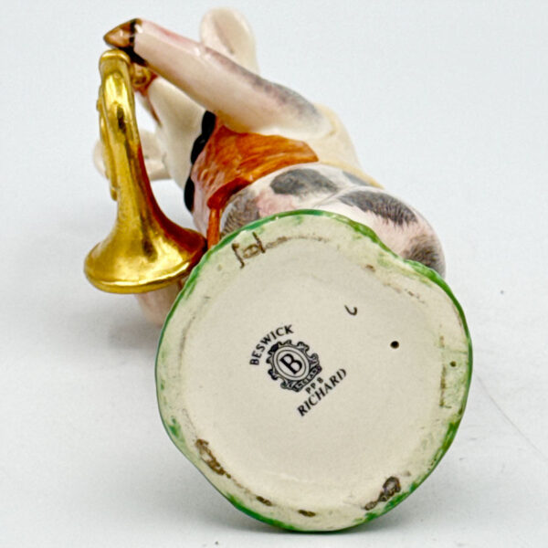Beswick Pig Promenade Band Richard French Horn Player  PP8