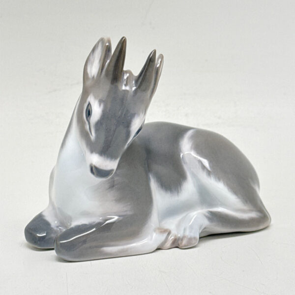 Copenhagen Figurine Fawn Head Down  2648