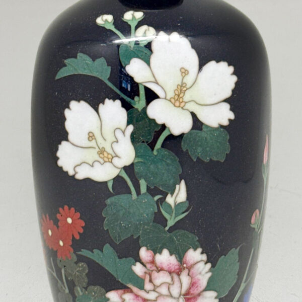 Japanese Floral Cloisonne Decorative Vase 20th